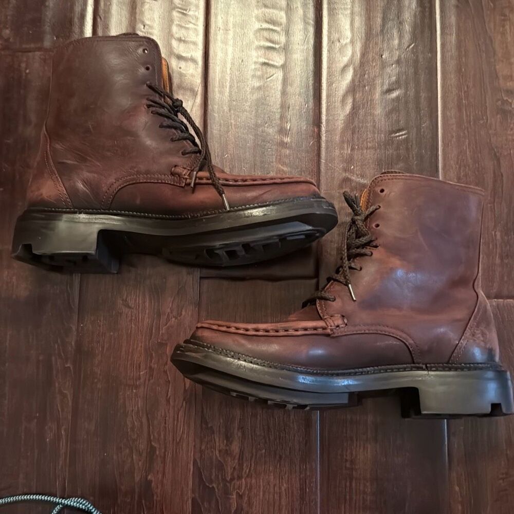 Cole haan leather boots size 6